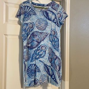 Lilly t-shirt dress size M